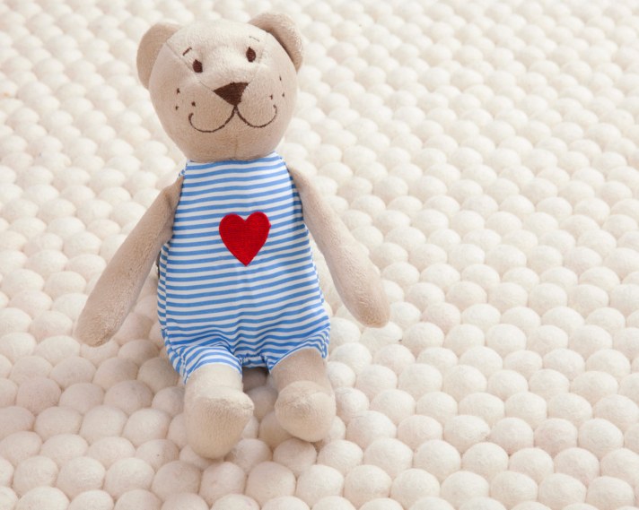 Kids-room-tappeto-bianco